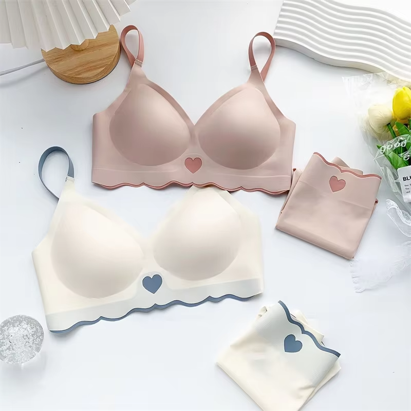 Combo Of 6 Bra & panties Sets imported